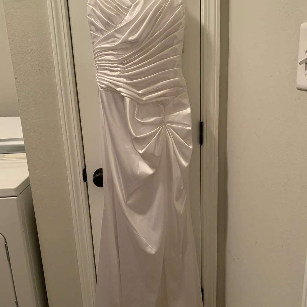 Cinderella White Asymmetrical Ruched Strapless Gown NWT